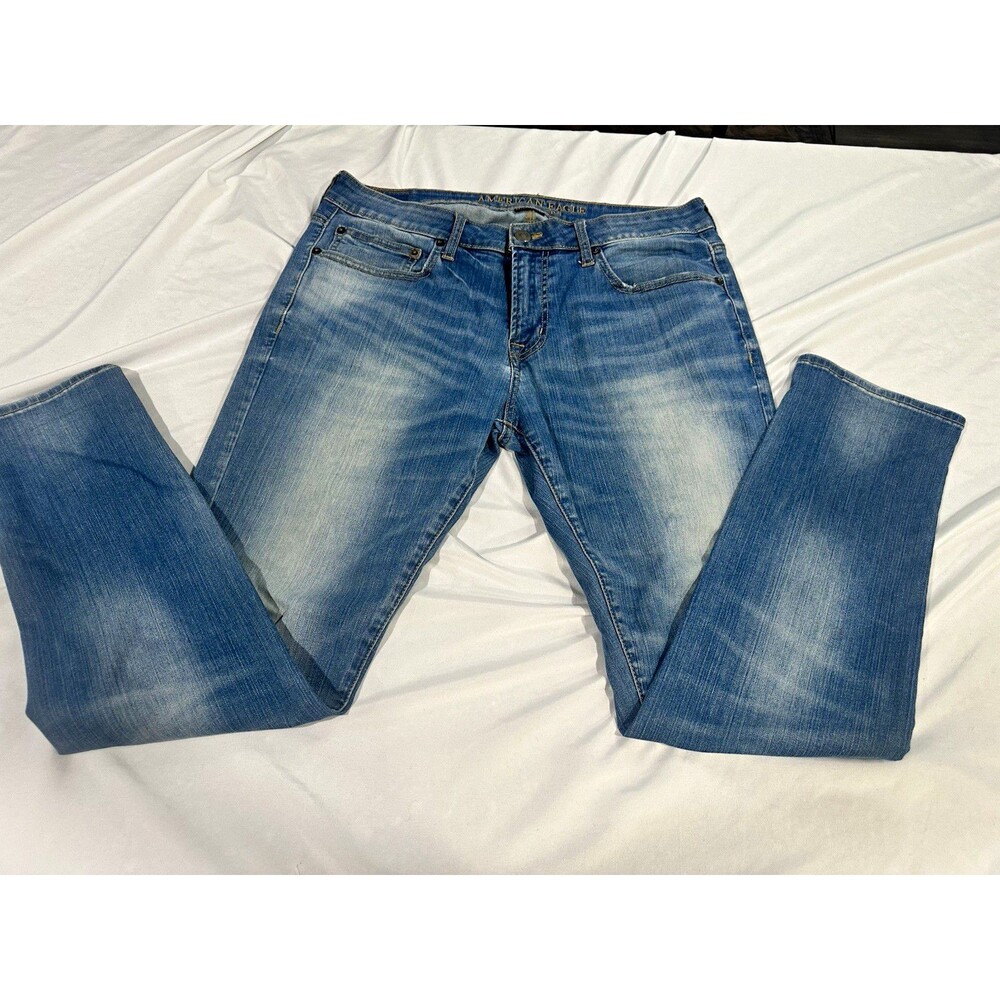 American Eagle Extreme Flex Men’s 34x30 Faded Distressed Wash Jeans 28.5” Inseam